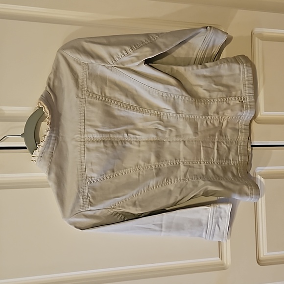 Jacket - Picture 2 of 3